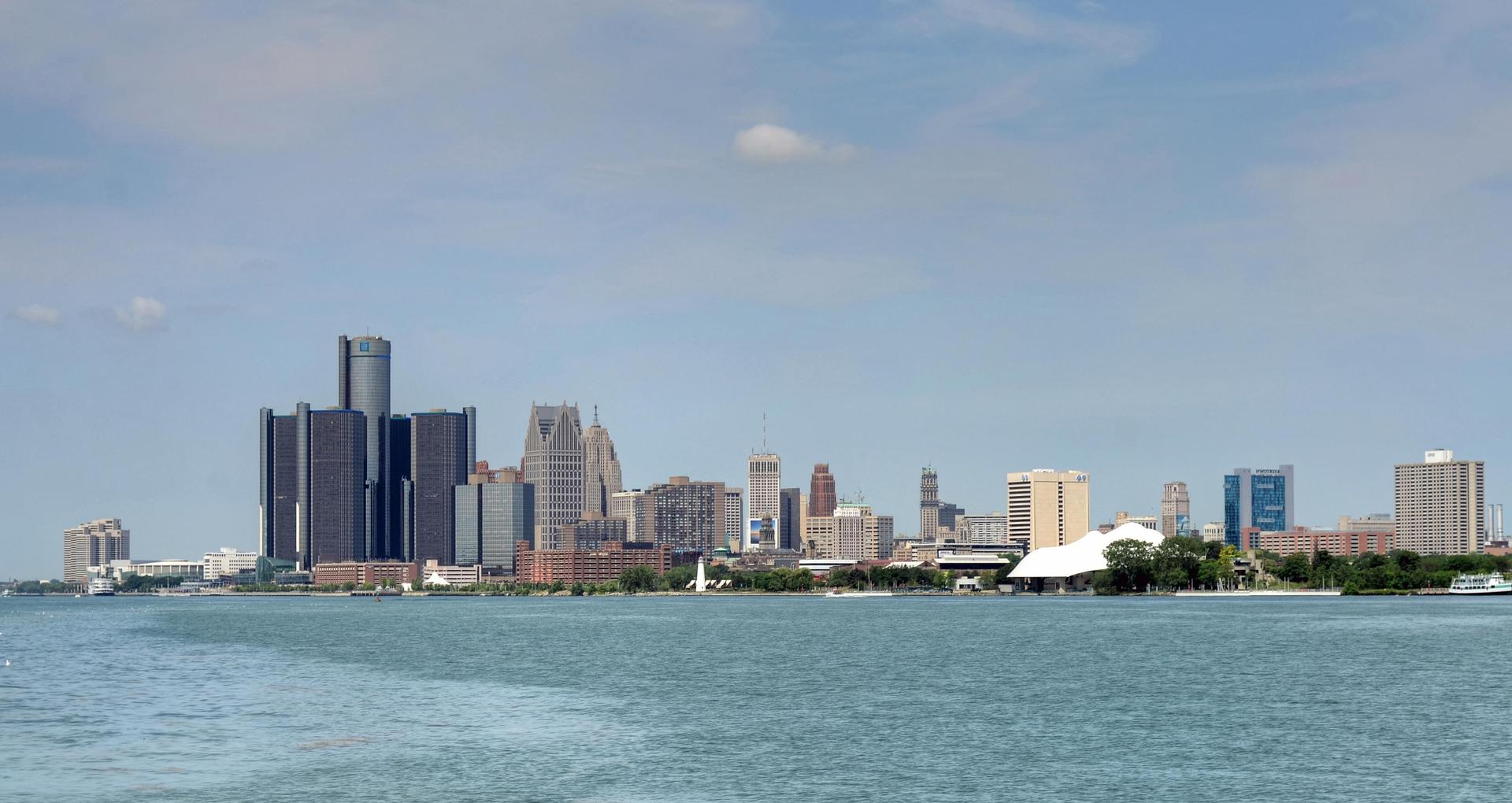View of Detroit, MI from Belle Isle Park.